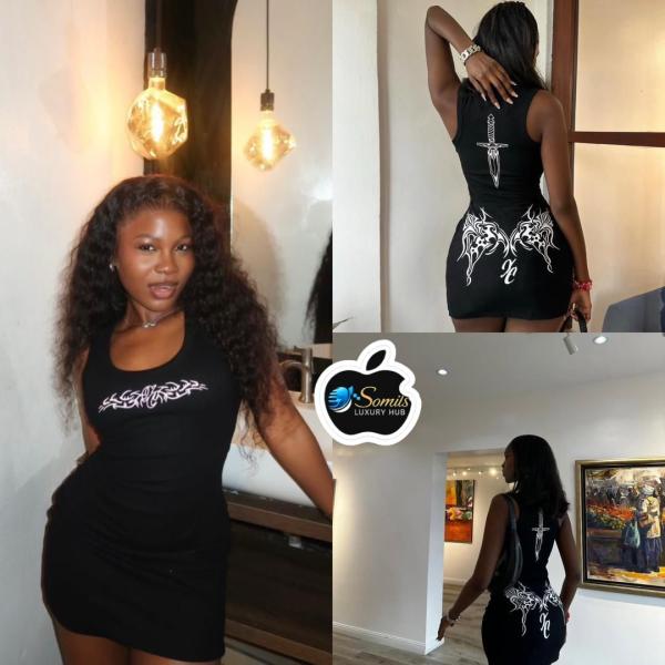 sleevless short black gown